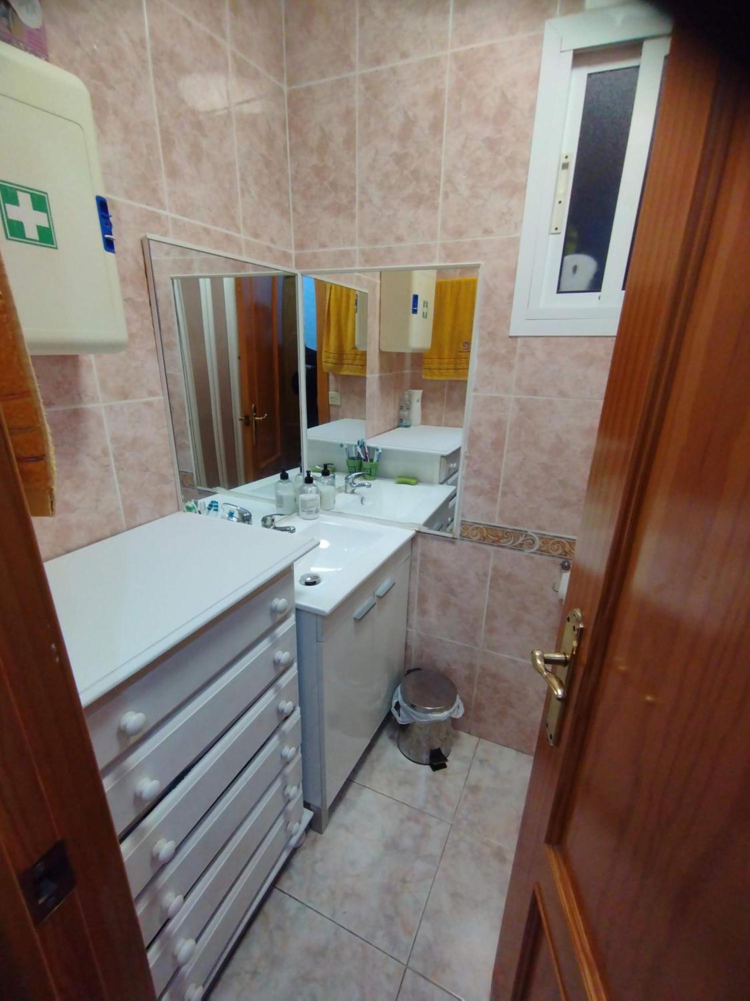 Habitaciones Privadas Con Cama Doble En Sevilla Dış mekan fotoğraf